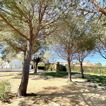 Villa Bouganvilla Luxury With Air-con, & Private Swimming Pool Ideal For Families