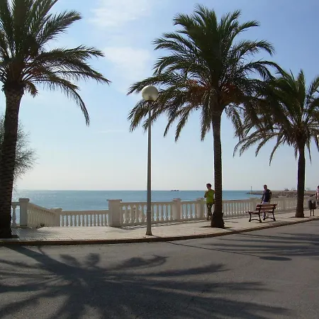 Bouganvilla Luxury With Air-con, & Private Swimming Pool Ideal For Families Villa