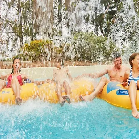 Bouganvilla Luxury With Air-con, & Private Swimming Pool Ideal For Families L'Ametlla de Mar