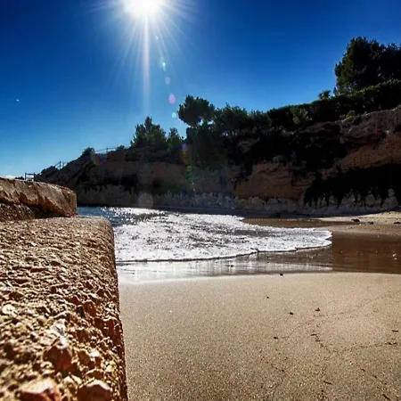 Villa Bouganvilla Luxury With Air-con, & Private Swimming Pool Ideal For Families *