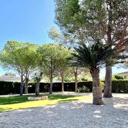 Bouganvilla Luxury With Air-con, & Private Swimming Pool Ideal For Families Villa L'Ametlla de Mar