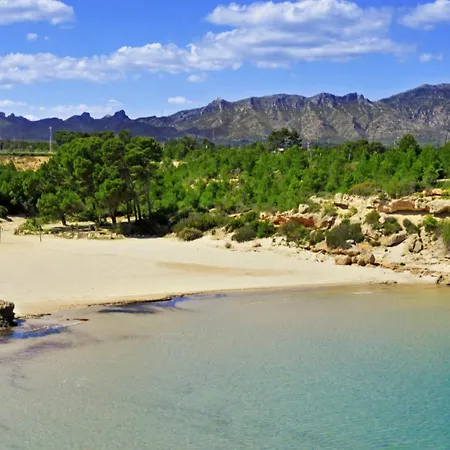 Bouganvilla Luxury With Air-con, & Private Swimming Pool Ideal For Families